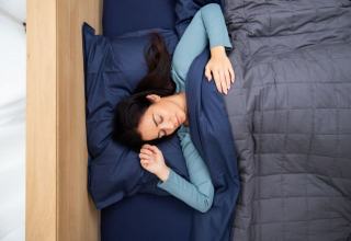 Chambre sombre et fraiche, conditions favorables au sommeil profond